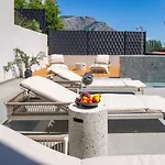 Βίλα Siete Luxury Living Just Steps From The *