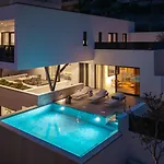 Siete Luxury Living Just Steps From The Βίλα *