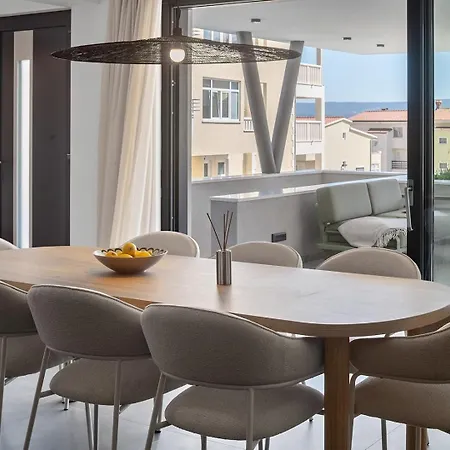 Siete Luxury Living Just Steps From The *