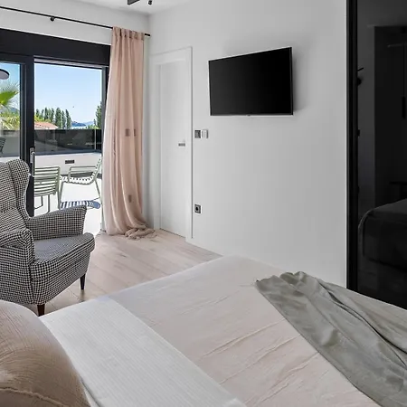 Βίλα Siete Luxury Living Just Steps From The *