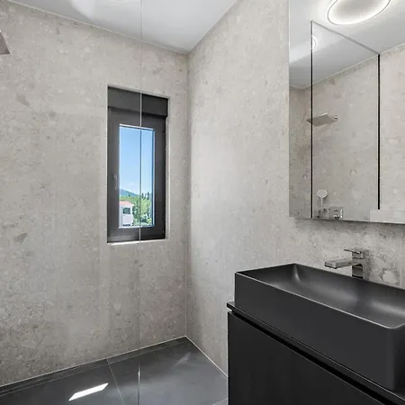 Villa New!! Siete Luxury Living Just Steps From The *