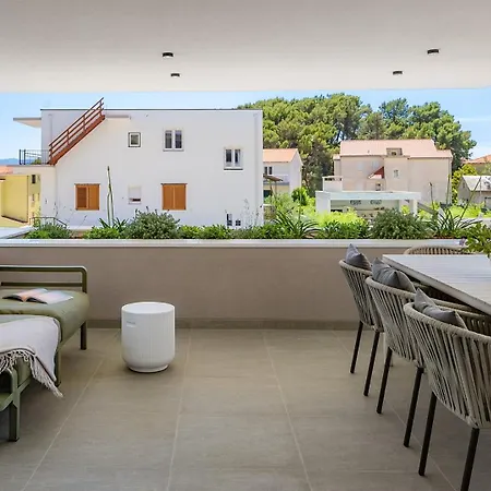 Βίλα Siete Luxury Living Just Steps From The